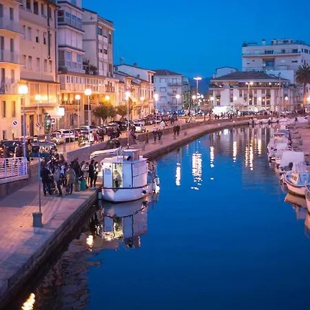 Dom wakacyjny Casavacanza D Funny Viareggio